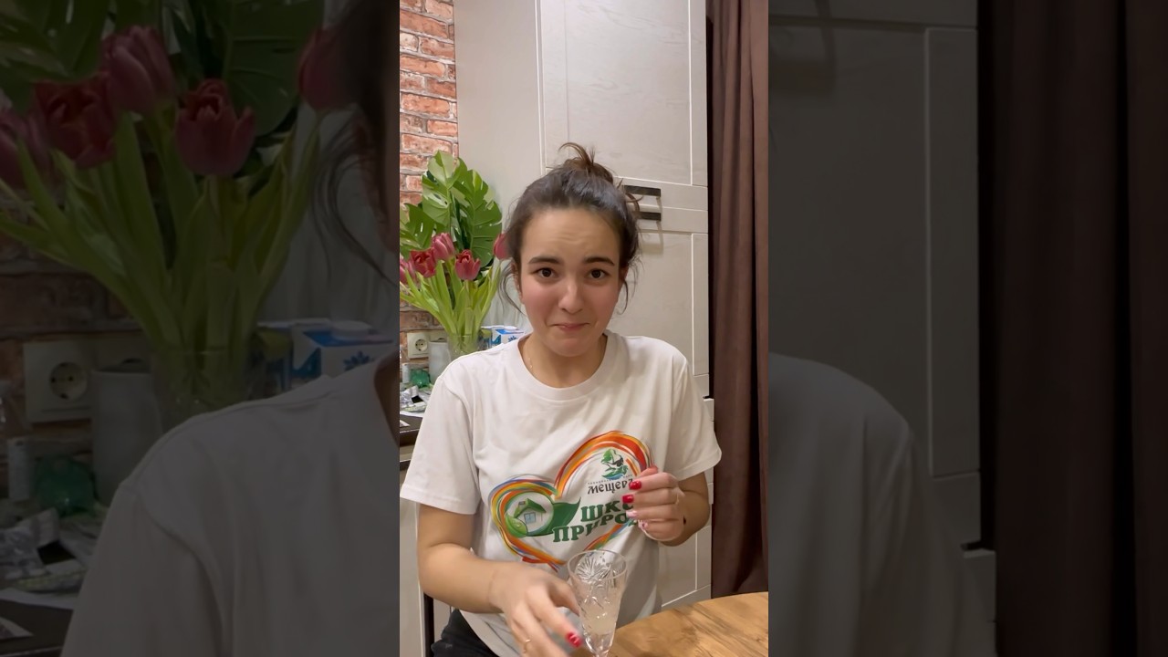 Лимонный сок🍋! Это далеко не легкое испытание😅 Как думаете, кто справился лучше всех с заданием?😂