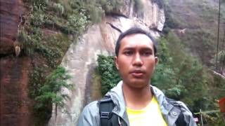 Wisata Backpacker ke  Padang, Maninjau dan Payakumbuh