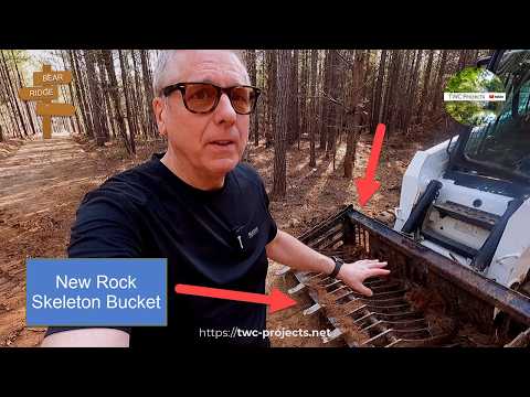223-Rock Skeleton Bucket Grooming For Pole Barn Clearing