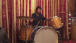 DRUM LESSON: John Bonham Flam Triplet Lick chords