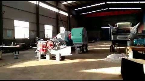 Máy băm dăm gỗ cây, củi domino, rác ván bóc, gỗ củi tạp Máy nghiền mùn cưa CTY GỖ BSR 0962537439