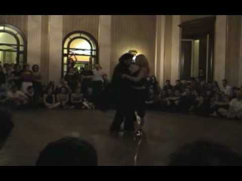 mariano chicho frumboli y eugenia parrila -mantova 2004-tango and milonga