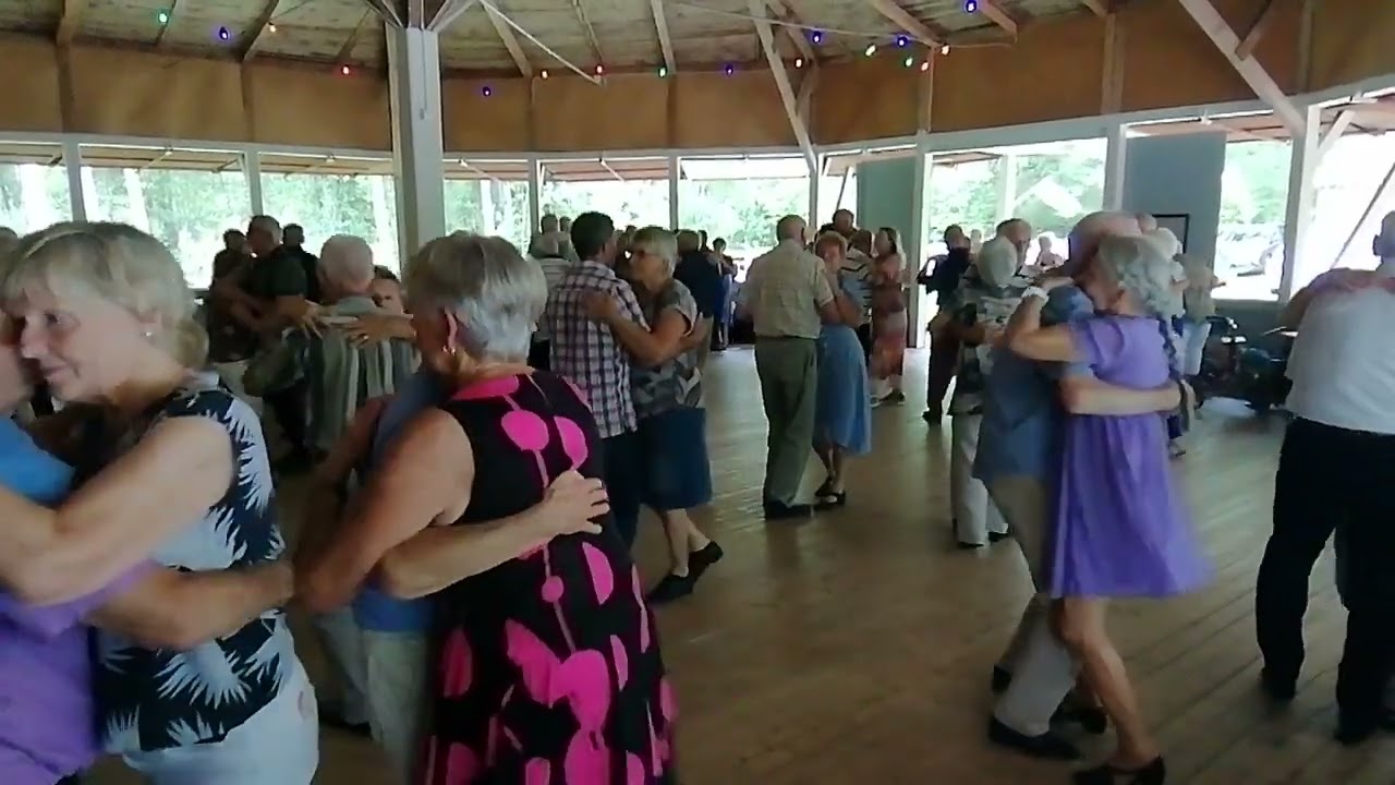 PRO Mjölby Dans i Änga Väderstad  20230804 Edwings orkester 152449