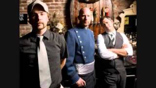 Video thumbnail of "Elliott Brood - Bowling Green"