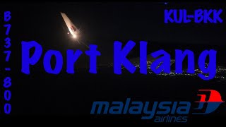 Malaysia Airlines B737-800 Flys over Port Klang