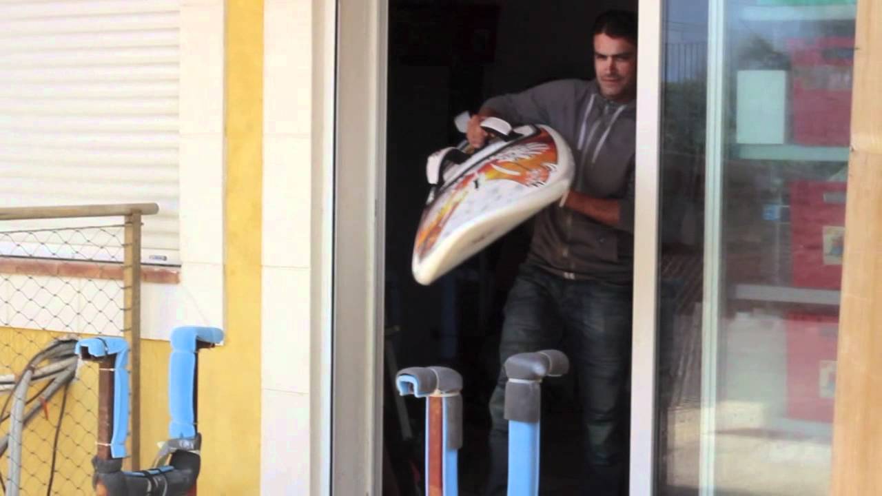 Camping International *** Giens Hyères Baie de L'Almanarre Windsurfschool Spinout.fr