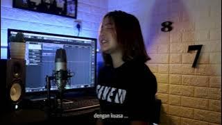 ROH KUDUS KAU HADIR DISINI | EKA MARANTIKA COVER cover by Eka Marantika