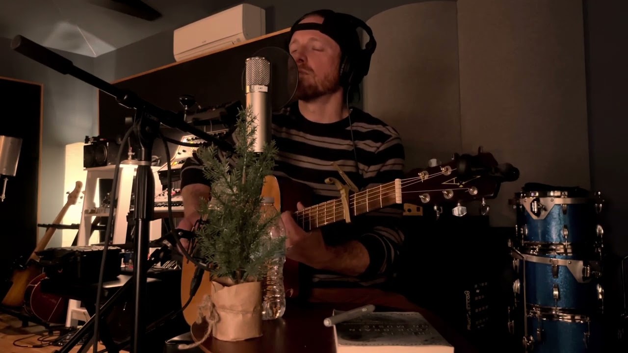 Ellis Sydney - “You Never Know” -Live in studio