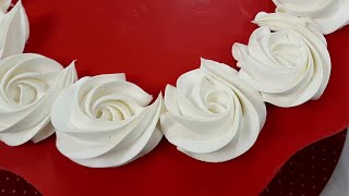 Chantininho Com O Chantilly Norcau Chanty Da Puratos