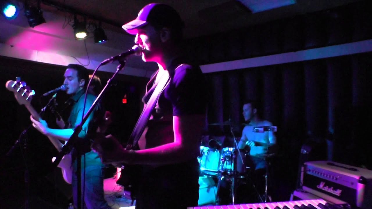 Danny and the Tramp - How to Run (Live)