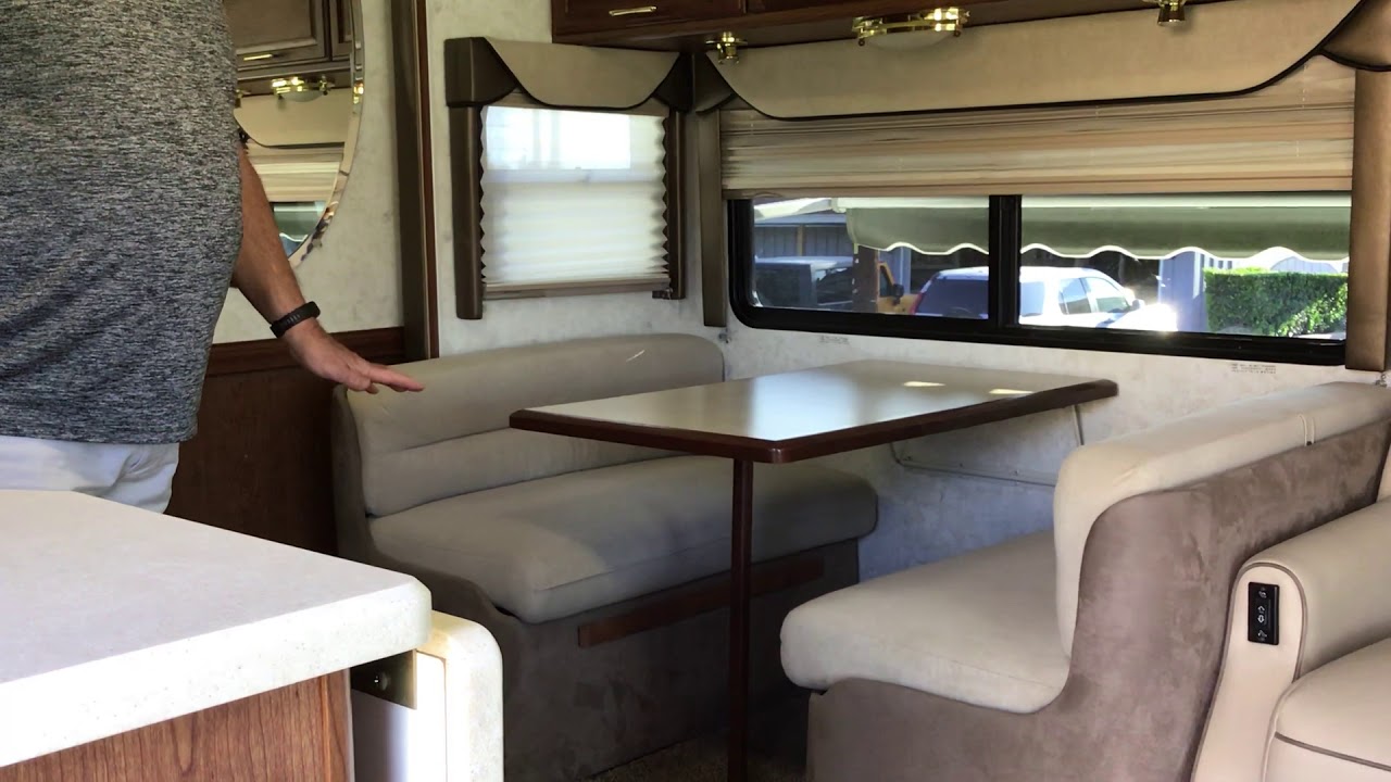 Making Dinette Into Bed