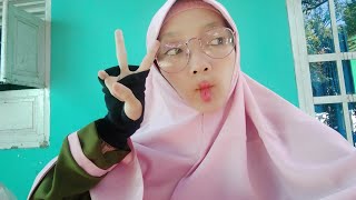 Percobaan Tutorial Makeup Simple | Arsiyanti Nurfajriyah
