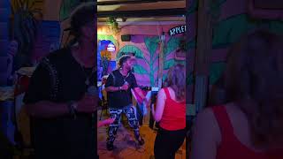 🇨🇴 and 🇧🇷  #músicalatina #hayro