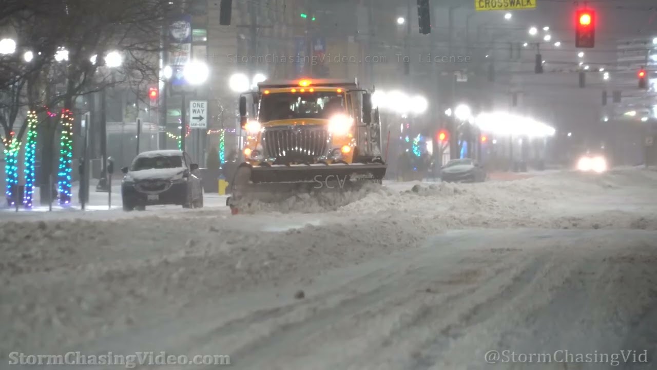 Heavy Snow Covers Dayton, OH - 2/3/2022