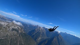 WATCH: Lisa Peters Skydiving out of a Plane