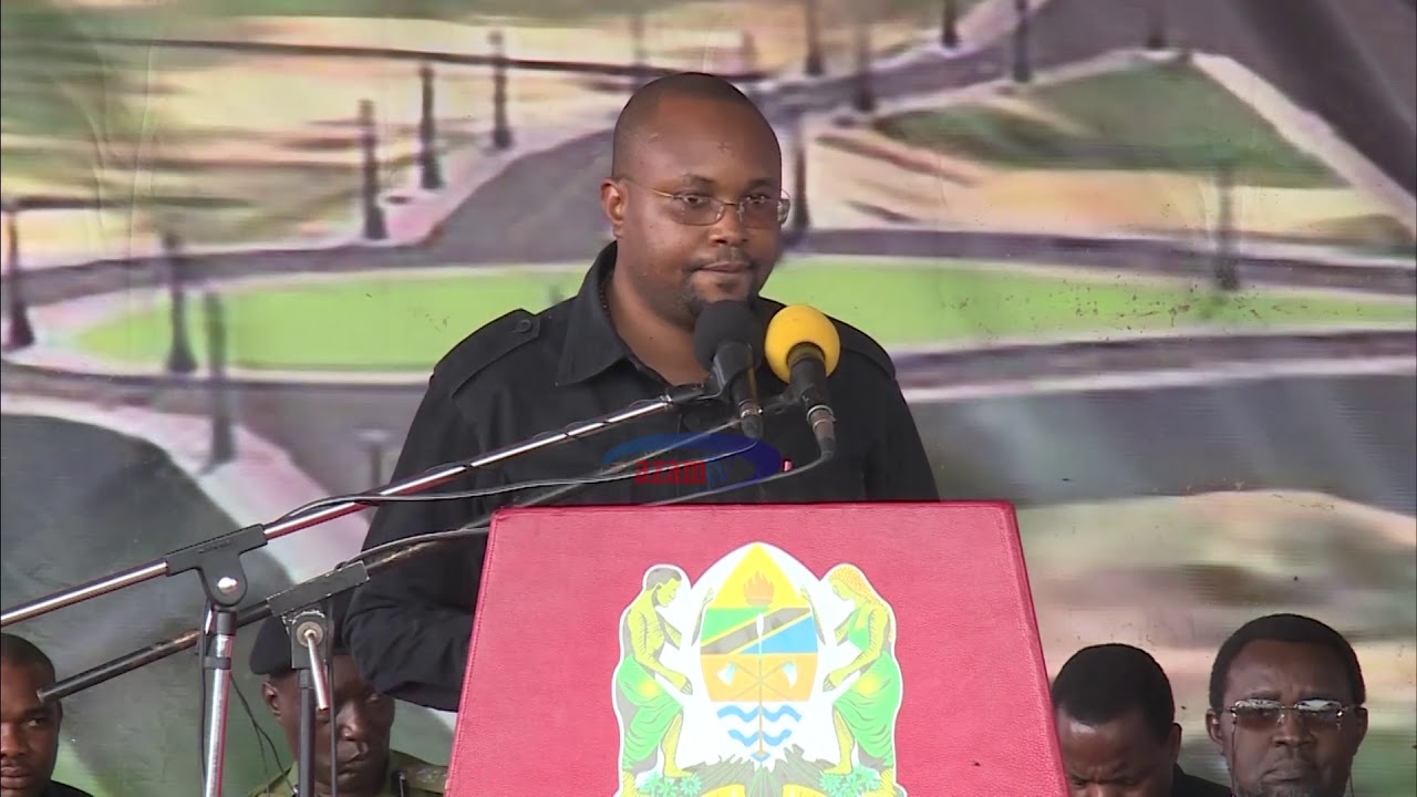 Mnyika ‘atiririka’ mbele ya Rais Magufuli