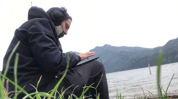 Granular synthesis: Ambient piano and field recording on the banks of the lake #ambient