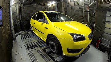 MK2 Focus ST running MSD320 on the dyno at MSD In Blackpool.