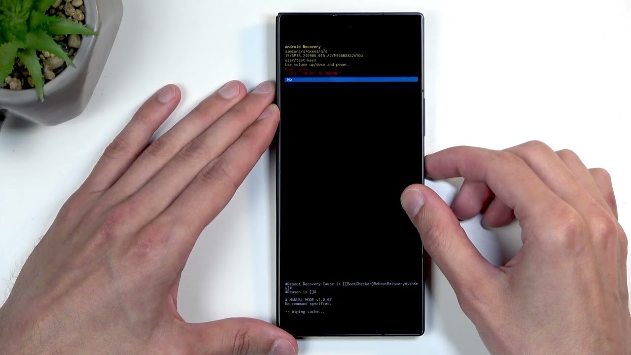 SAMSUNG Galaxy Z Fold 7 – How to Wipe Cache Partition - YouTube