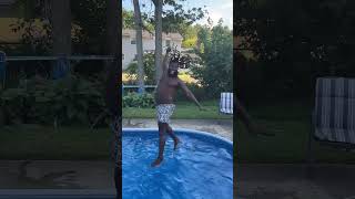 I’m not longer jumping in the pool regularly 🤣#pool #jumping #fun #creative