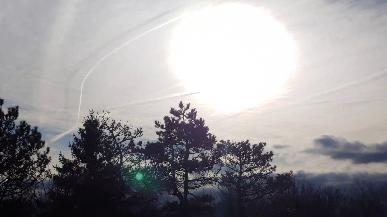 Planes intentionally blocking out the Artificial Sun complete with ...