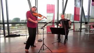 Download Lagu Duo MARES - Igor Stravinsky: Tango MP3