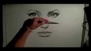 Как нарисовать девушку(в видео показывается как нарисовать карандашом анджелину джоли, очень простой урок ПОМОЩЬ *QIWI 79879786410 заране..., 2013-11-06T11:42:34.000Z)