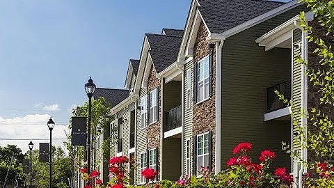 806 Square Foot - One Bedroom / One Bathroom