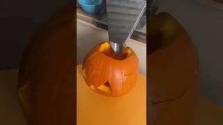 How to Carve a Pumpkin In 20 Seconds | Scayl Style | #shorts #pumpkin #halloween