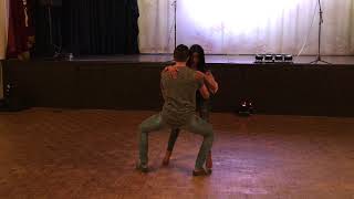 Sean Quinlan & Sanya Khan - Bachata Sensual Demo @ Canada Zoukiz Bachata Convention 2017