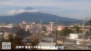 沼津 国道414号 島郷橋交差点 のライブ映像