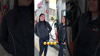 SERÁ QUE ELAS GOSTARÃO DO PRESENTE🤣🎁💝#viraovideo #memepage #youtubeshorts #memes #youtuber