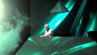 Lemon - We Can't Fly (Solarstone Pure Mix) live #FSOE350SV