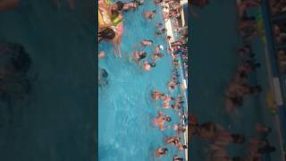Aquazumba onda buena onda axe onda onda