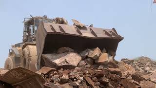 Extreme Rock Crush Test – Crushing Anything Under Giant Stones!