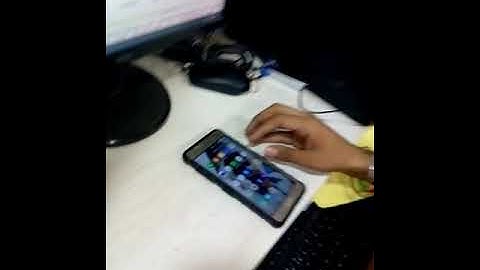 How to change mx player theme