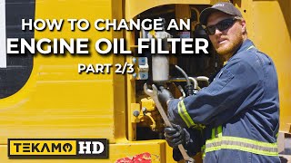HD MECHANIC Shows You How To Change Excavator Engine Oil Filters — 250Hour Service PART 2