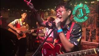 White Shoes & The Couples Company - Lembe-Lembe (Live at Duck Down Bar, Jakarta 12/12/2022)