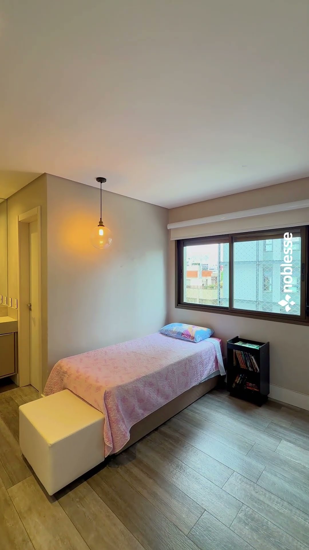 Vídeo do imóvel - Apartamento com 118m², 2 dormitórios, 2 suítes, 2 vagas no bairro Petrópolis em Porto Alegre para Comprar