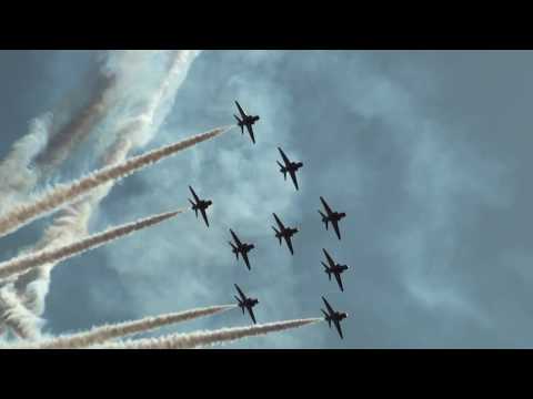 Red Arrows (Part 1 of 2) Air Show Radom 2009 [HD 1080]
