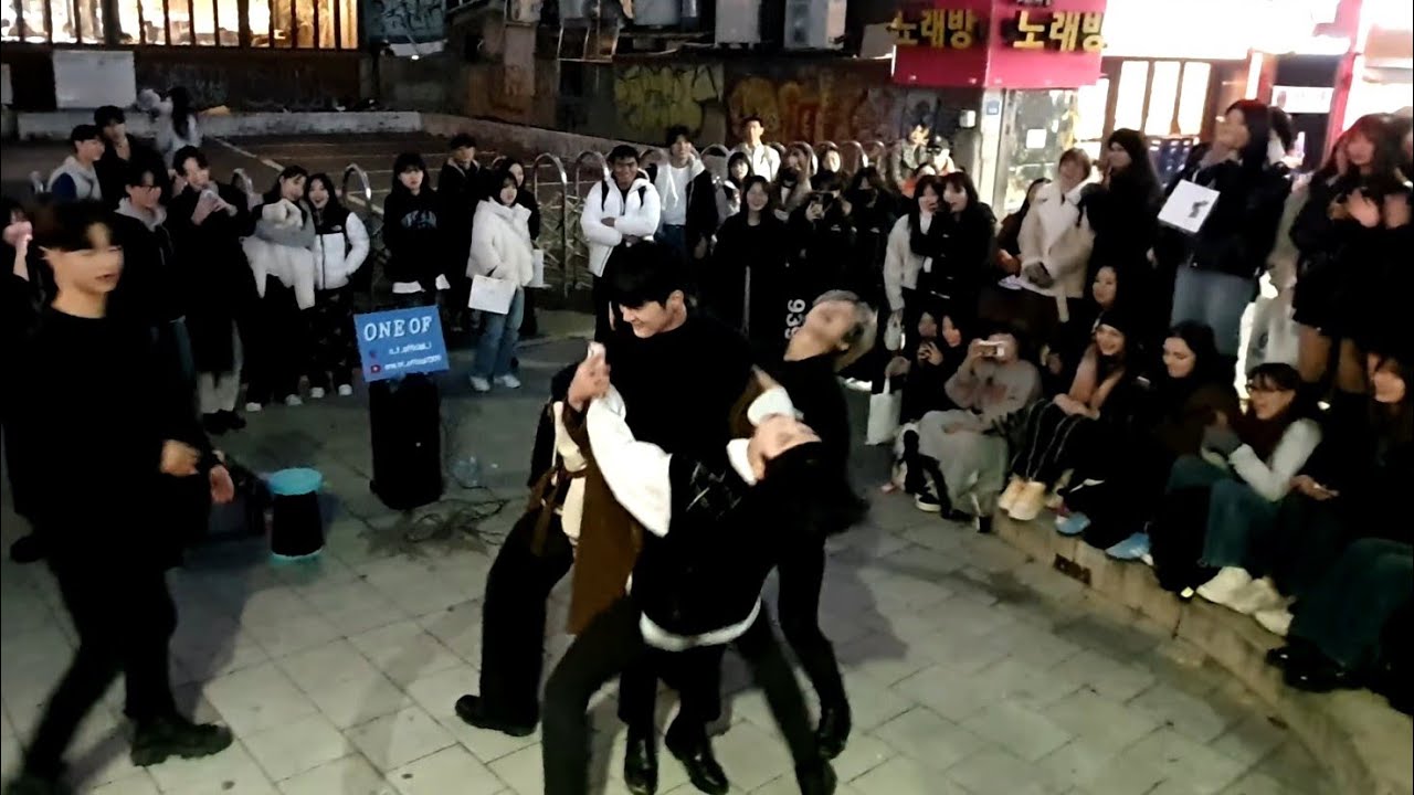 [STREET ARTIST] ONE OF. INTERACTIVE HONGDAE BUSKING. 231115.