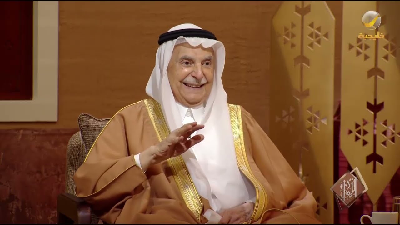 الدكتور حسين الجزائري يكشف أسباب إخفاء هويته كسعودي أثناء دراسة الطب في مصر.