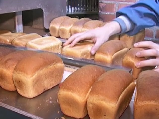 хлеб и хлебобулочные изделия являются