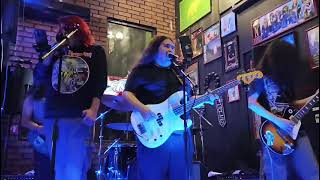 Back In Black / Cover por Helpless en Pizza Rock Saltillo, Coahuila MX