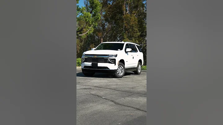 Command the road in the 2025 Tahoe LT