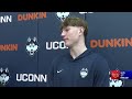 Khamenia fitting right in with new UConn men's basketball teammates