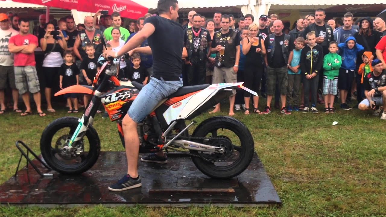 Moto Club sLOVEnia Burn Out And More!