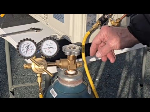 Mini split nitrogen pressure check done right , how to do a mini split nitrogen pressure check 😎😎