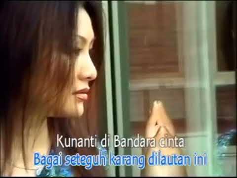 BANDARA CINTA - TOMMY J PISA