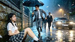 Abandoned in the rain, a cold CEO takes her home… Captivated, he spoils her!